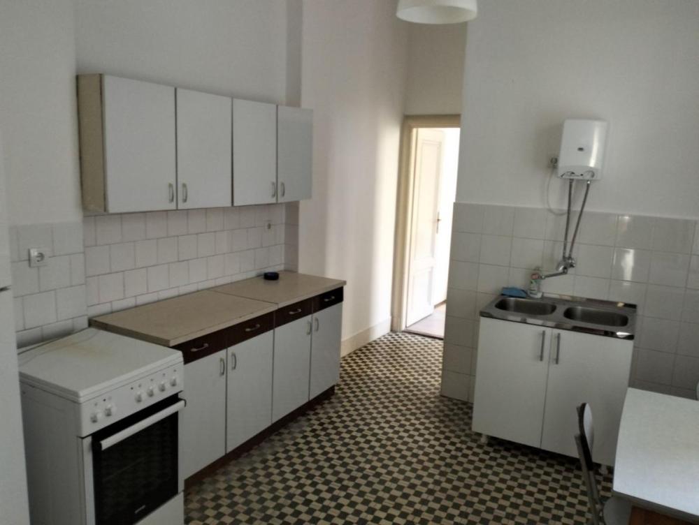 Slika 6 - Dvoiposoban stan za izdavanje, 85m2, 750€