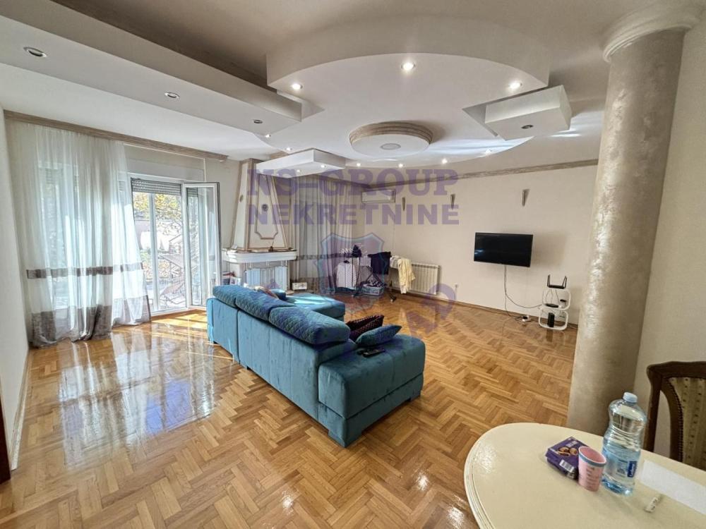 Slika 1 - Trosoban stan na prodaju, 90m2, 298.700€