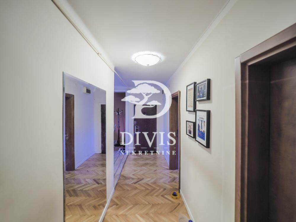Slika 7 - Generala Ždanova, Trosoban stan na prodaju, 83m2, 297.000€