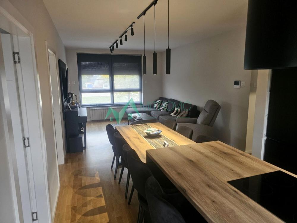 Slika 3 - Četvorosoban stan na prodaju, 71m2, 247.200€