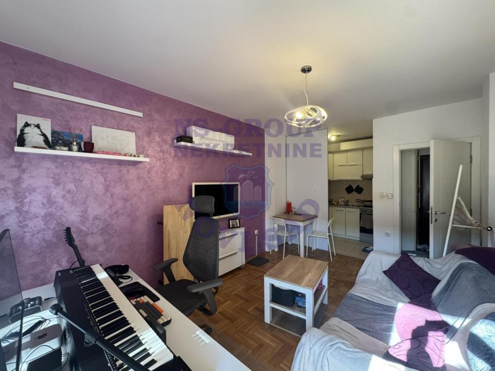 Glavna slika -Jednoiposoban stan na prodaju, 37m2, 123.600€