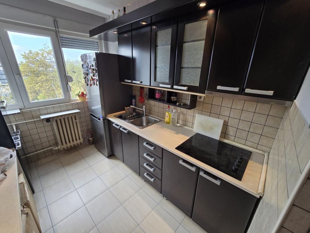 Slika 3 - Bulevar Maršala Tolbuhina, Dvosoban stan za izdavanje, 55m2, 700€