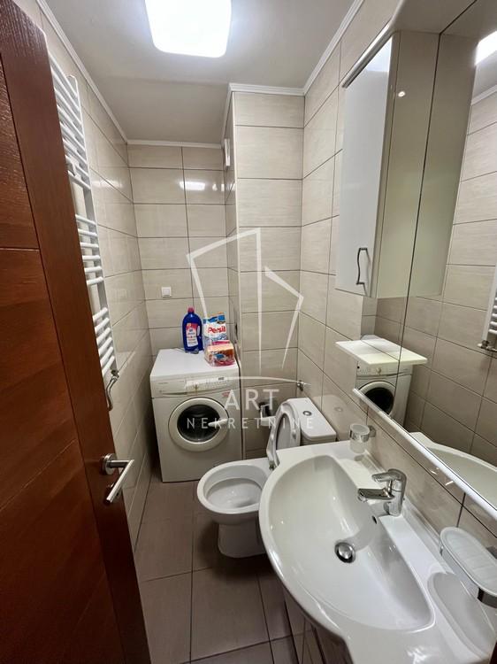 Slika 10 - Kneginje Julije, Trosoban stan za izdavanje, 86m2, 1.300€