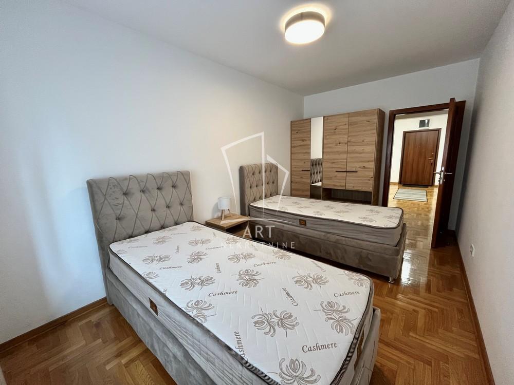 Slika 9 - Kneginje Julije, Trosoban stan za izdavanje, 86m2, 1.300€