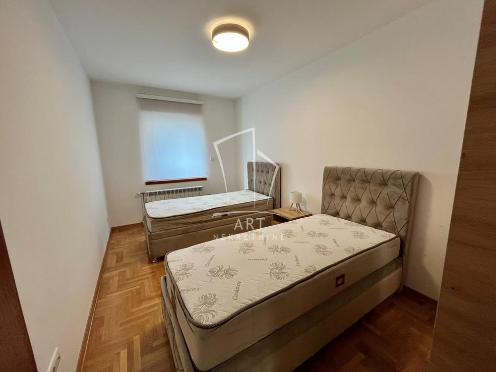Slika 7 - Kneginje Julije, Trosoban stan za izdavanje, 86m2, 1.300€