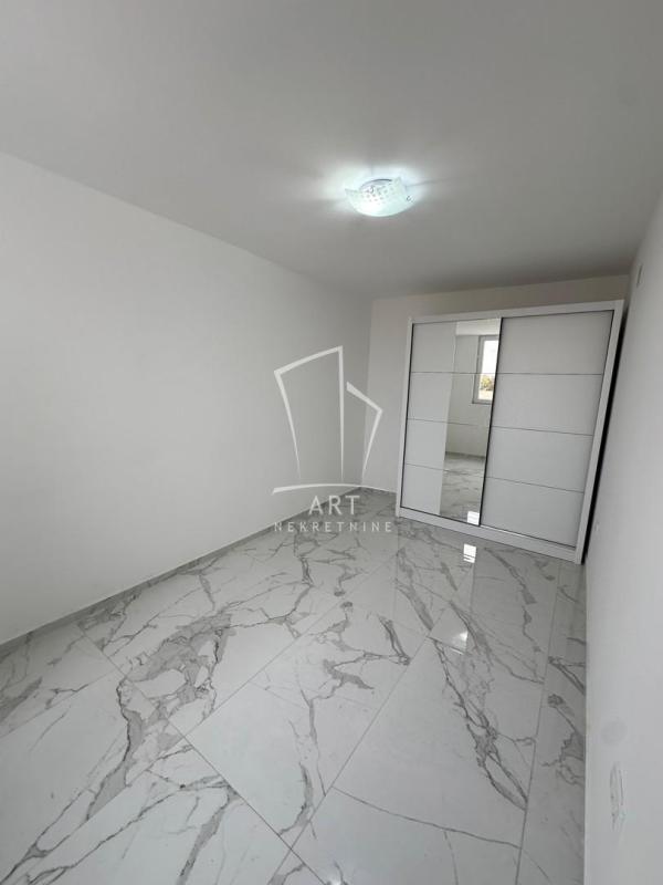 Slika 8 - Devet Jugovića, Četvorosoban stan za izdavanje, 69m2, 700€