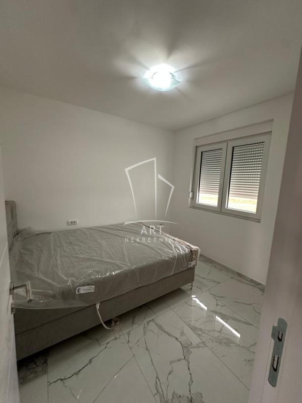 Slika 3 - Devet Jugovića, Četvorosoban stan za izdavanje, 69m2, 700€