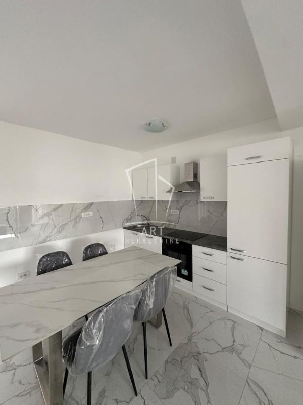 Slika 2 - Devet Jugovića, Četvorosoban stan za izdavanje, 69m2, 700€
