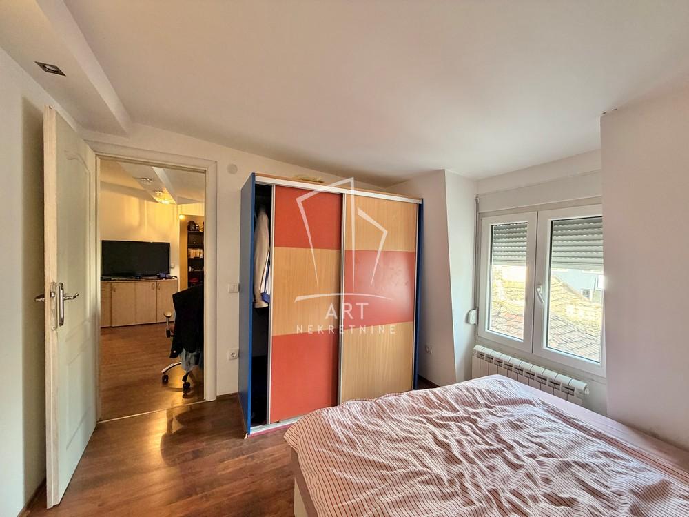 Slika 5 - Borislava Pekića, Trosoban stan na prodaju, 46m2, 215.000€