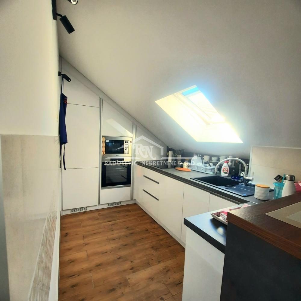 Slika 5 - Beogradskog bataljona, Četvorosoban stan na prodaju, 102m2, 384.000€