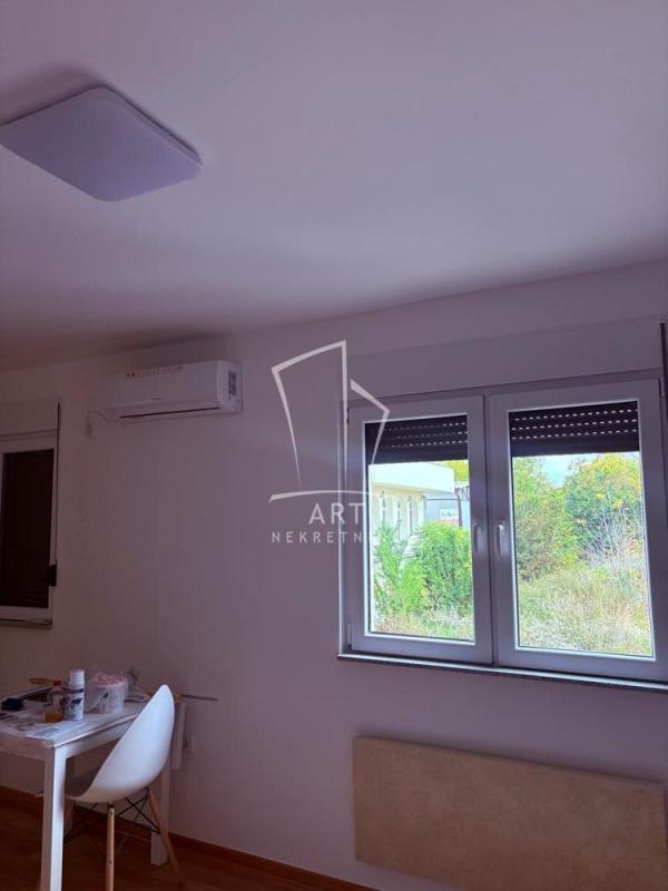 Slika 6 - Živka Petrovića, Dvosoban stan za izdavanje, 42m2, 610€