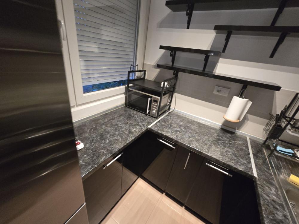 Slika 5 - Milića Rakića, Trosoban stan za izdavanje, 66m2, 650€