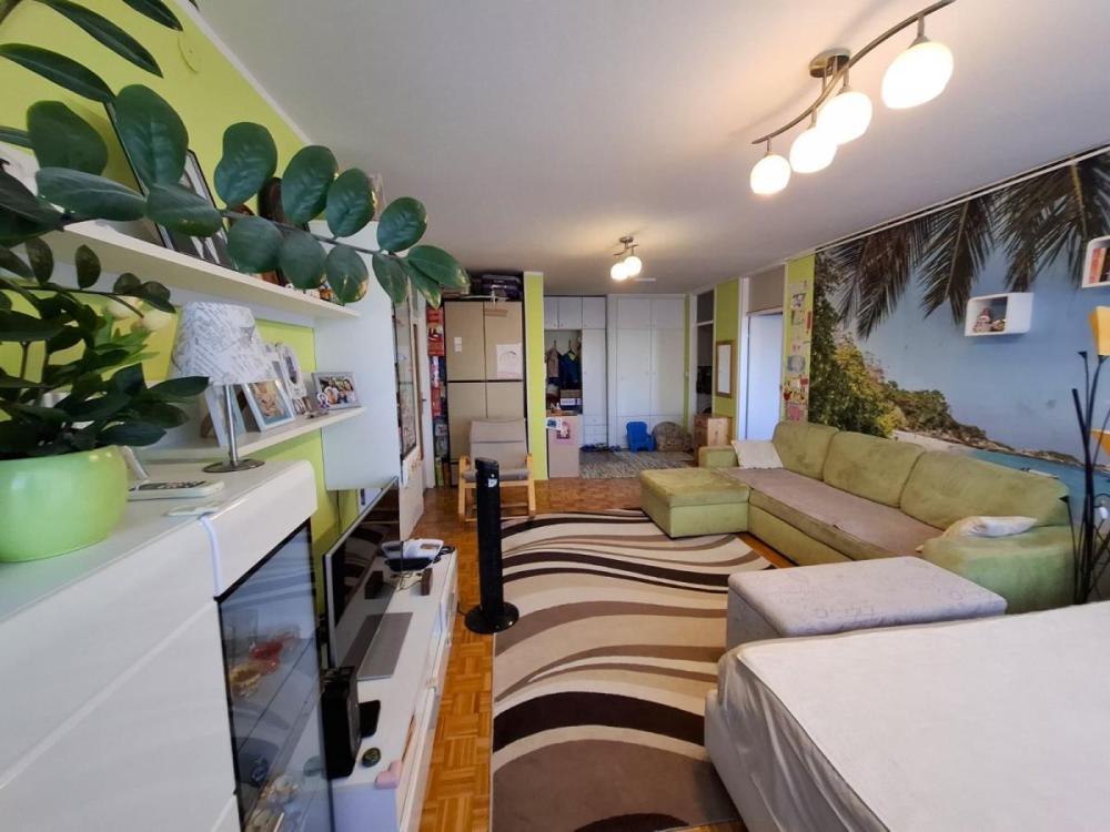 Slika 3 - Dvosoban stan na prodaju, 62m2, 184.000€