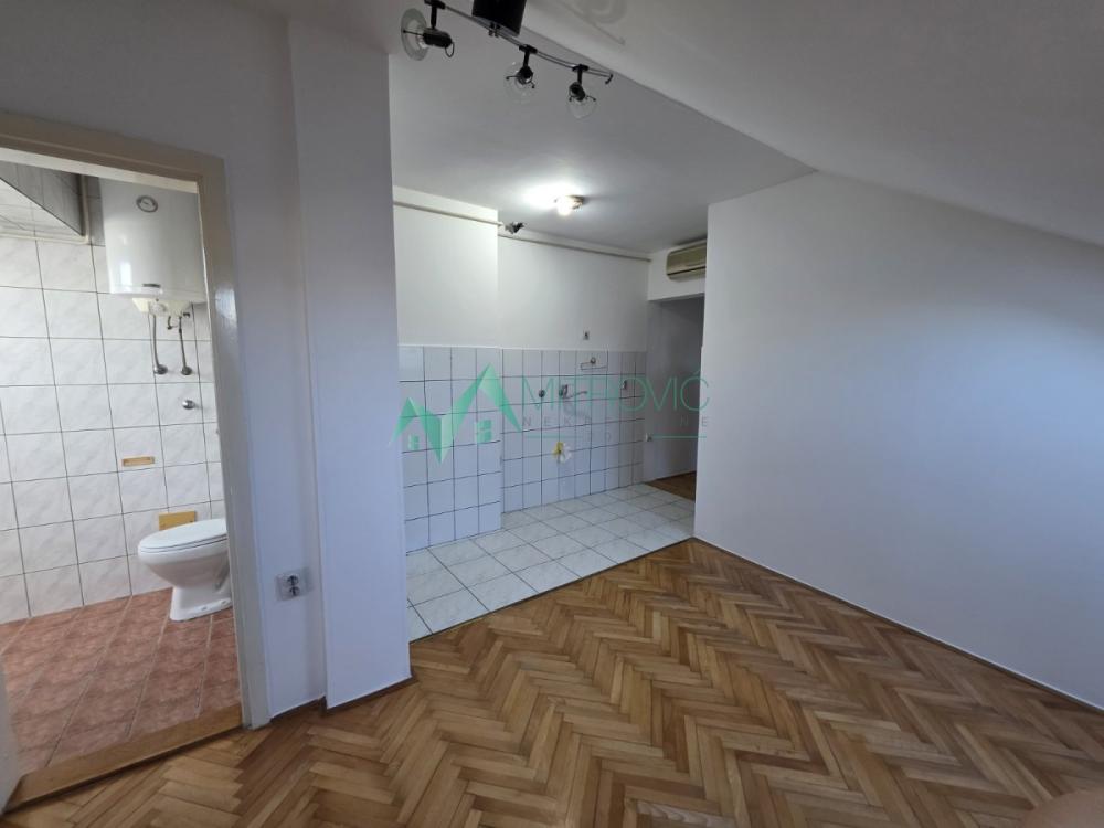 Slika 4 - Dvoiposoban stan na prodaju, 34m2, 105.000€