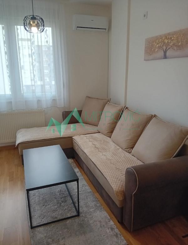 Glavna slika -Jednoiposoban stan za izdavanje, 40m2, 500€