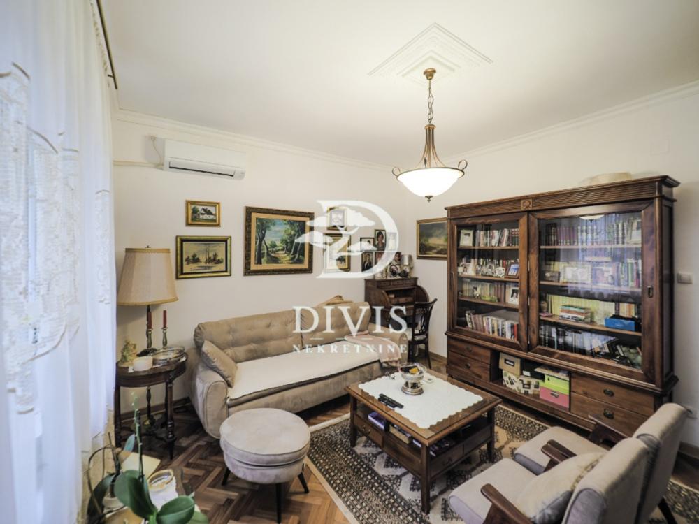 Slika 1 - Resavska, Trosoban stan na prodaju, 79m2, 379.001€