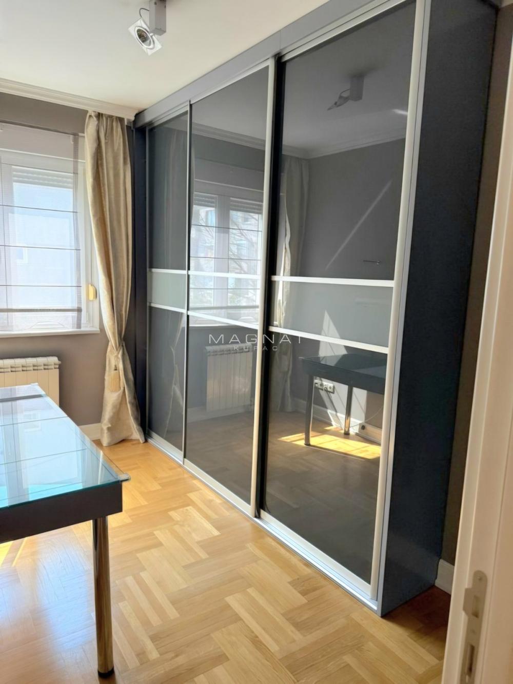 Slika 8 - Dojranska, Dvoiposoban stan na prodaju, 61m2, 275.900€