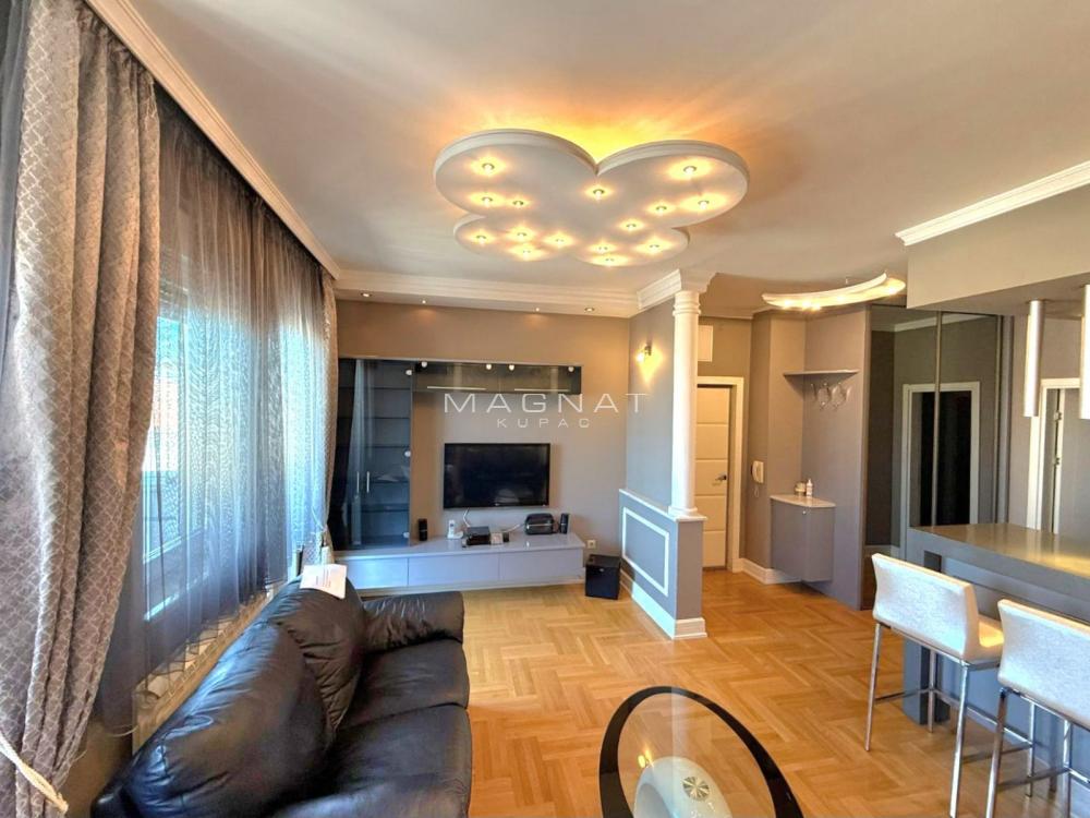 Slika 1 - Dojranska, Dvoiposoban stan na prodaju, 61m2, 275.900€