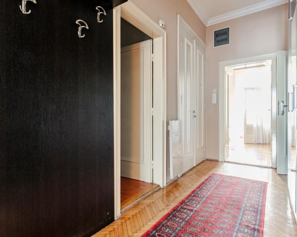 Slika 10 - Zeleni Venac, Trosoban stan za izdavanje, 80m2, 1.500€