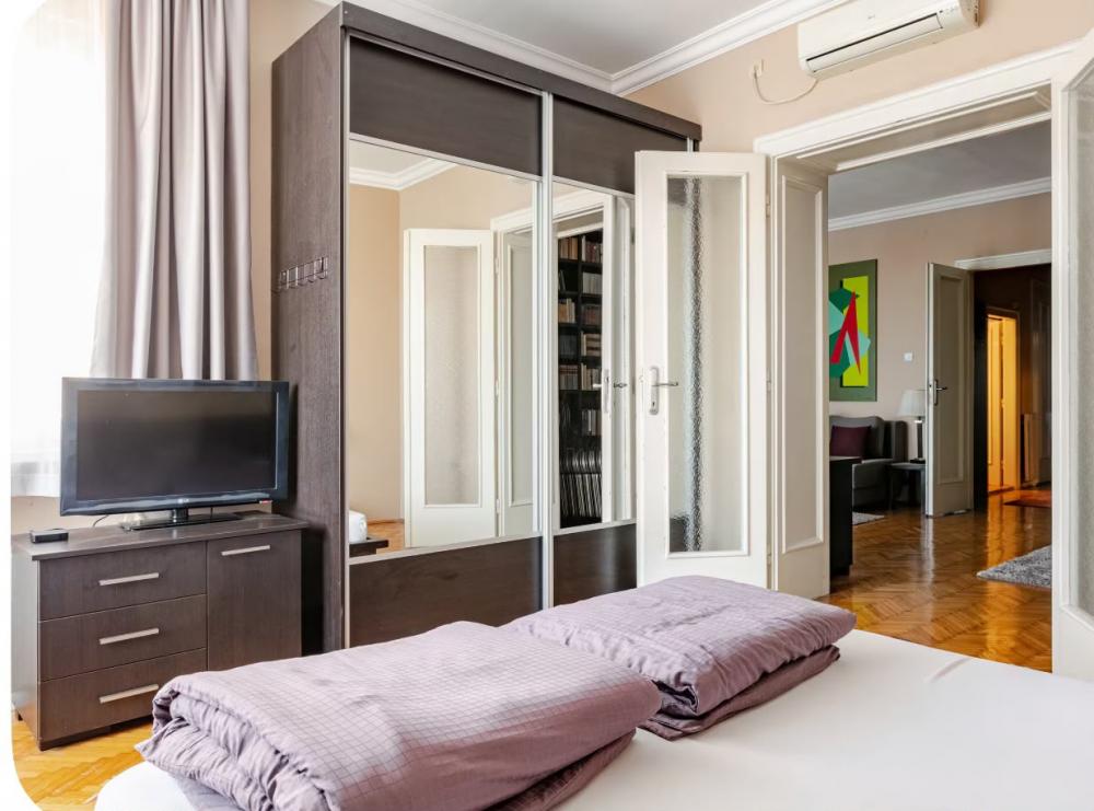 Slika 8 - Zeleni Venac, Trosoban stan za izdavanje, 80m2, 1.500€