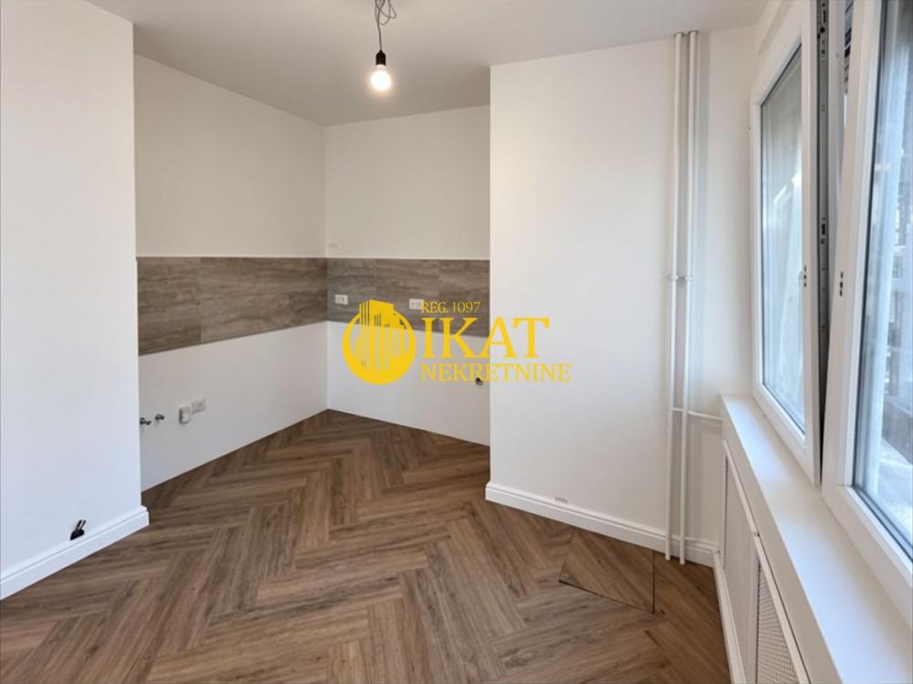 Slika 1 - Bulevar Nikole Tesle, Dvoiposoban stan na prodaju, 60m2, 275.000€