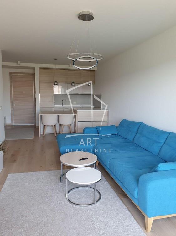 Slika 2 - Bulevar Milutina Milankovića, Dvosoban stan za izdavanje, 60m2, 1.200€