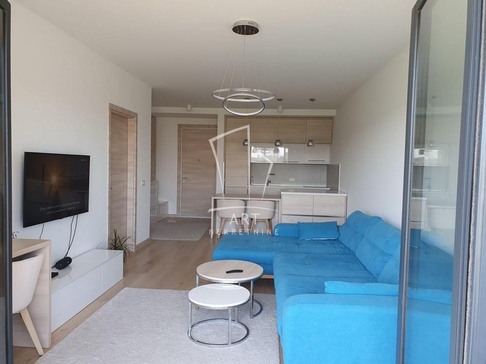 Slika 1 - Bulevar Milutina Milankovića, Dvosoban stan za izdavanje, 60m2, 1.200€