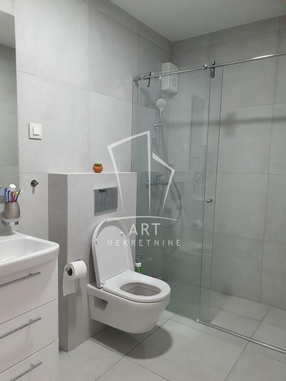Slika 9 - Bulevar Milutina Milankovića, Dvosoban stan za izdavanje, 60m2, 1.200€