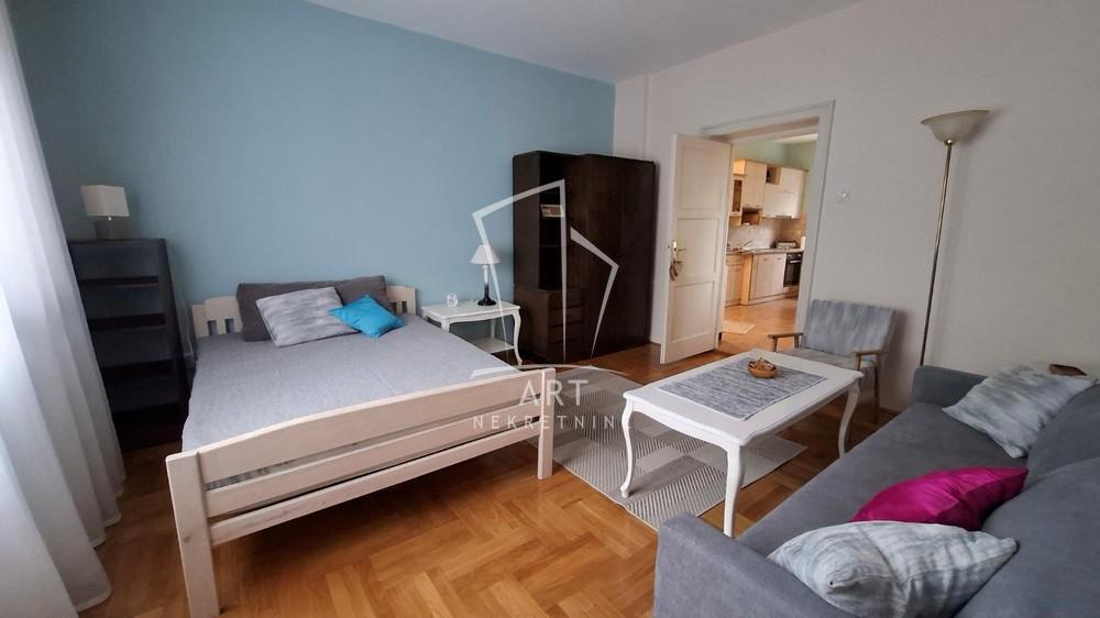 Slika 1 - Kralja Vladimira, Dvosoban stan za izdavanje, 41m2, 600€