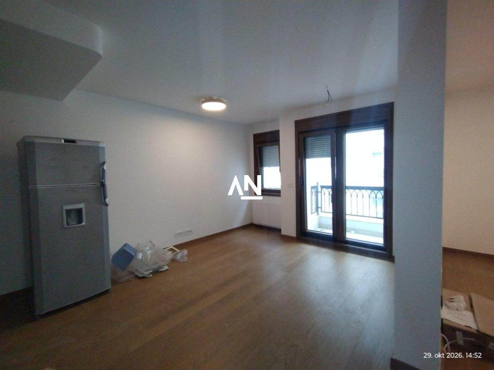 Slika 2 - Budimska, Četvorosoban stan za izdavanje, 88m2, 1.700€