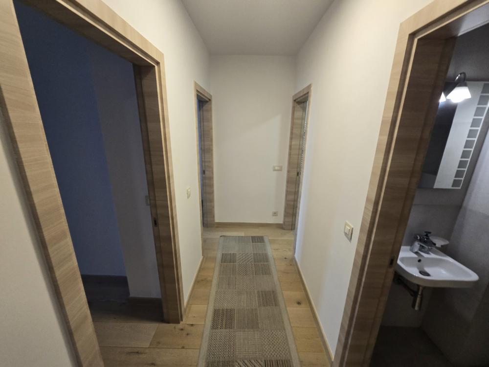 Slika 11 - Bulevar Milutina Milankovića, Trosoban stan za izdavanje, 75m2, 1.400€