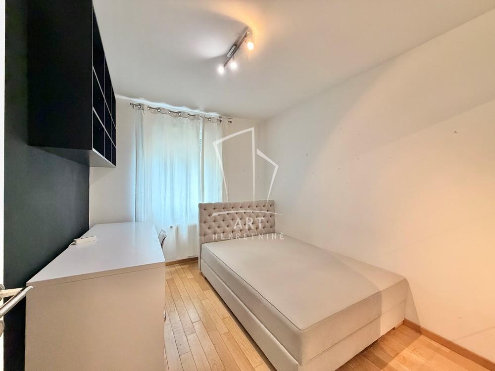 Slika 6 - Dimitrija Tucovića, Dvoiposoban stan na prodaju, 53m2, 215.000€
