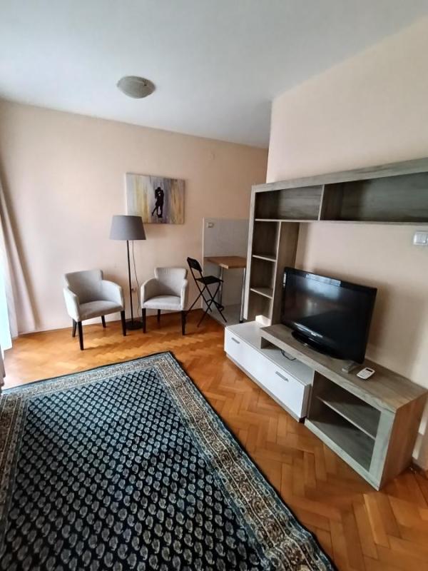 Slika 2 - Jednosoban stan za izdavanje, 25m2, 300€