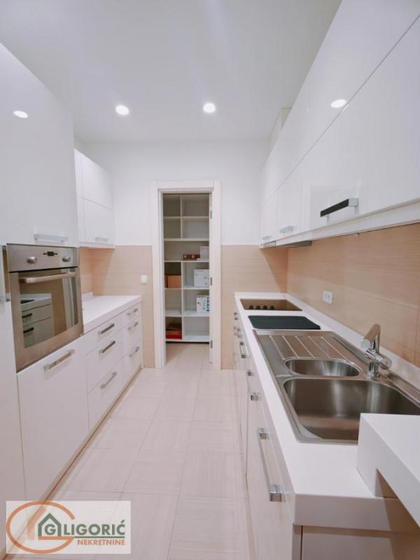 Slika 6 - Dobračina, Trosoban stan za izdavanje, 122m2, 2.600€