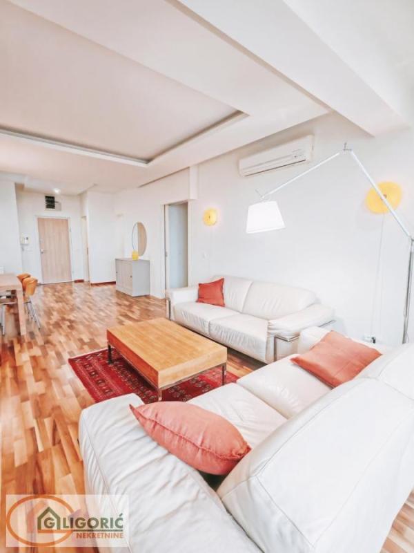 Slika 1 - Dobračina, Trosoban stan za izdavanje, 122m2, 2.600€
