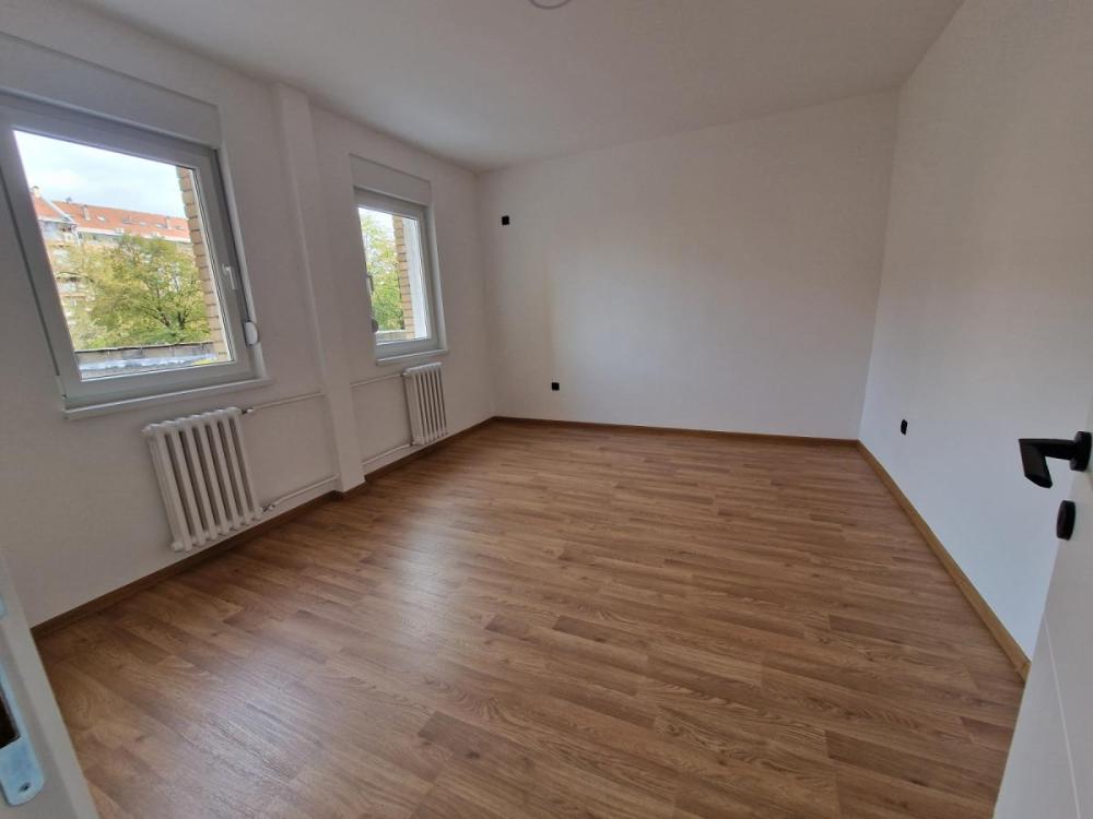 Slika 10 - Četvorosoban stan na prodaju, 95m2, 266.000€