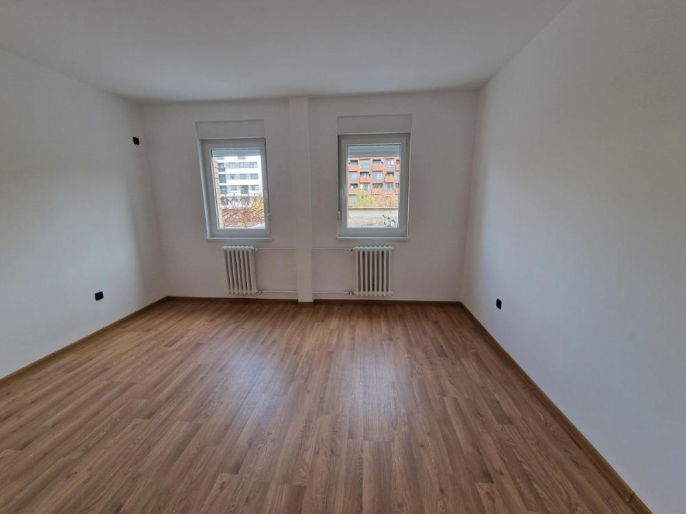 Slika 9 - Četvorosoban stan na prodaju, 95m2, 266.000€