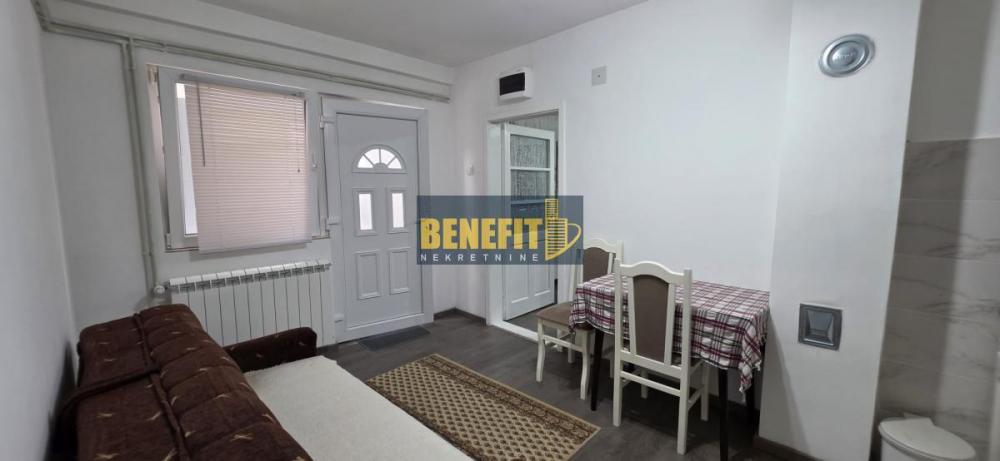Glavna slika -Jednoiposoban stan za izdavanje, 40m2, 350€