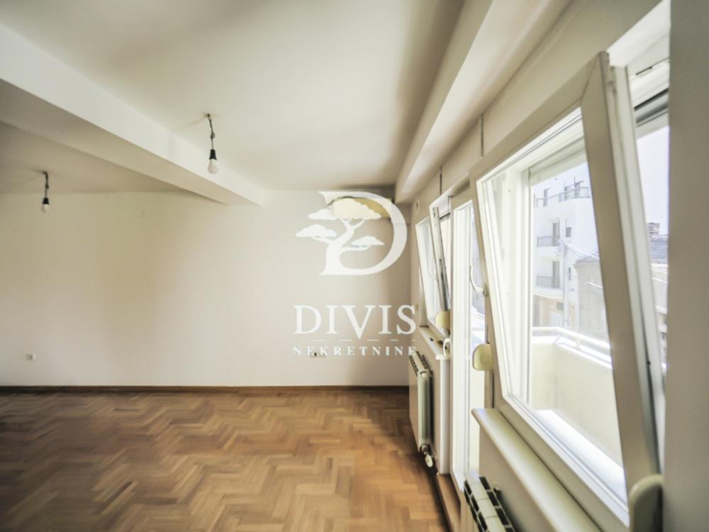 Slika 2 - Budimska, Dvosoban stan na prodaju, 43m2, 220.000€