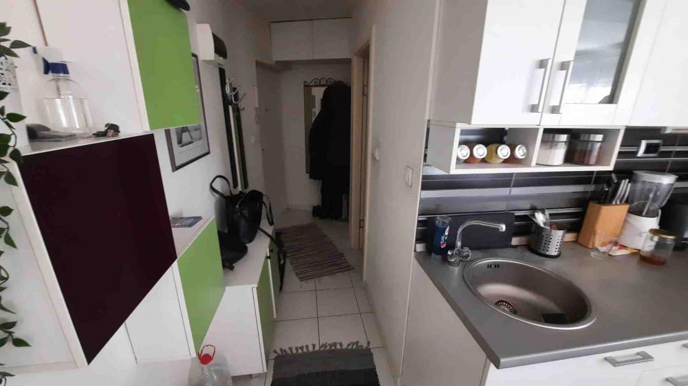 Slika 2 - Otona Župančiča, Jednoiposoban stan za izdavanje, 38m2, 450€