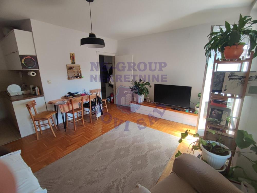 Slika 1 - Četvorosoban stan na prodaju, 75m2, 185.400€