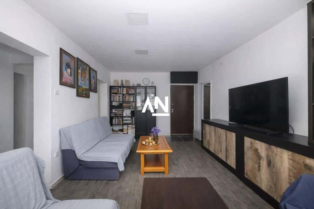 Wohnung · 54 m² · Beograd