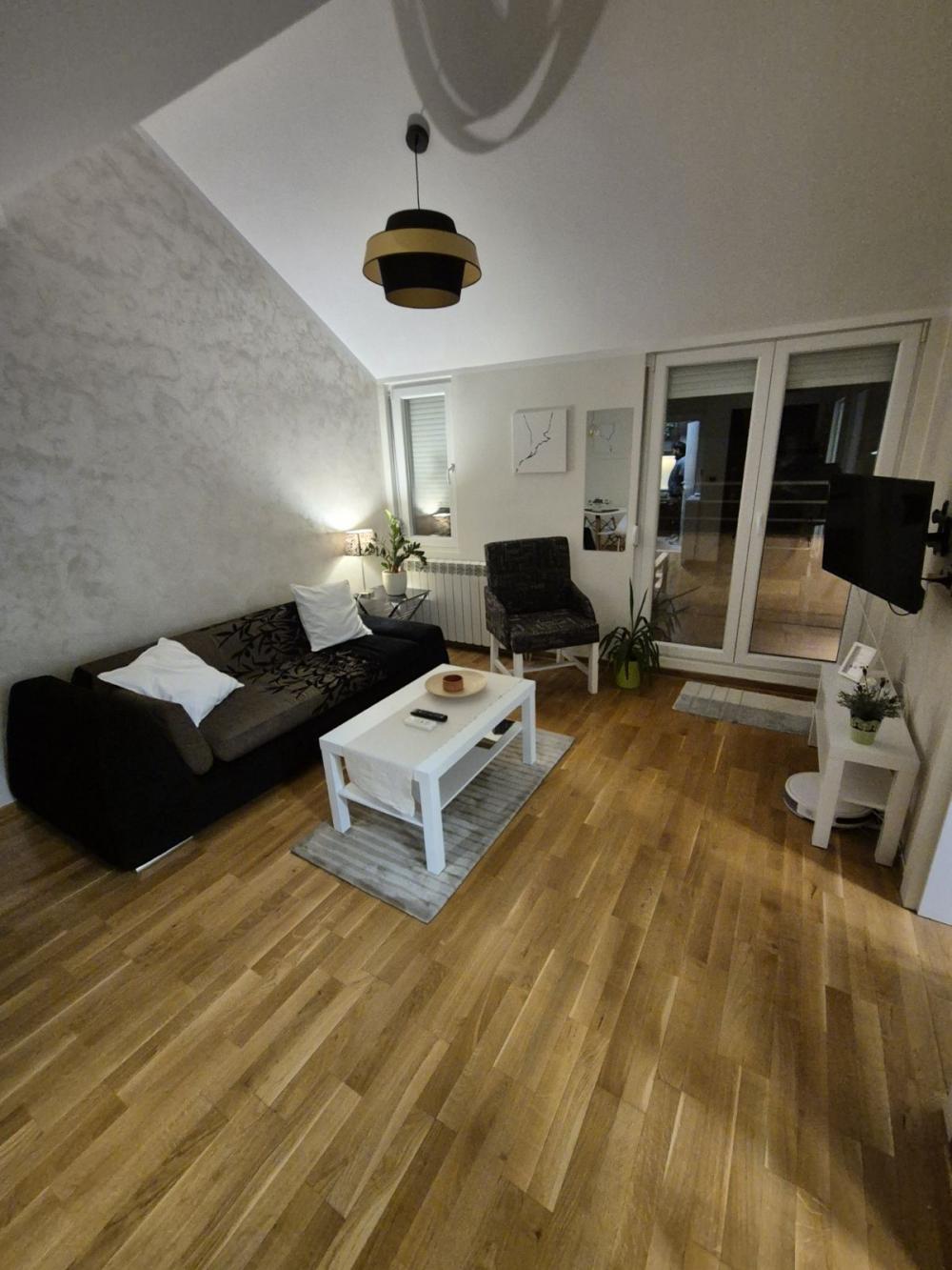 Slika 1 - Bistrička, Dvosoban stan za izdavanje, 37m2, 650€