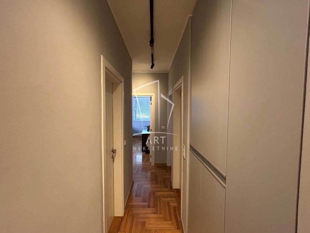 Slika 5 - Gospodara Vučića, Trosoban stan za izdavanje, 79m2, 950€