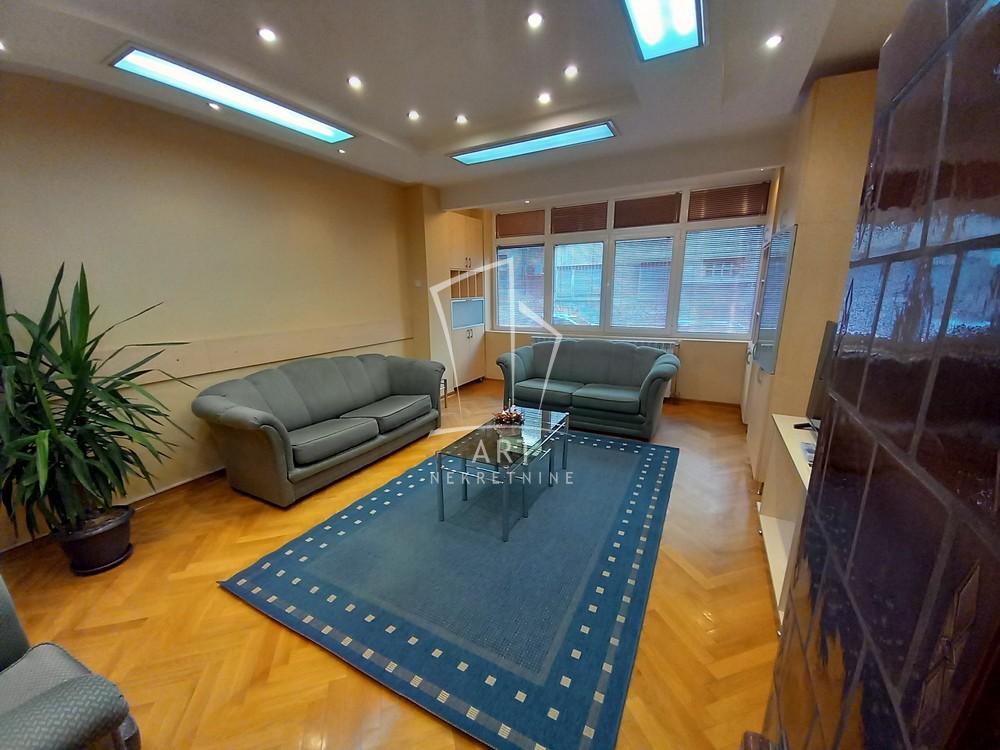 Slika 2 - Drinčićeva, Trosoban stan za izdavanje, 60m2, 900€