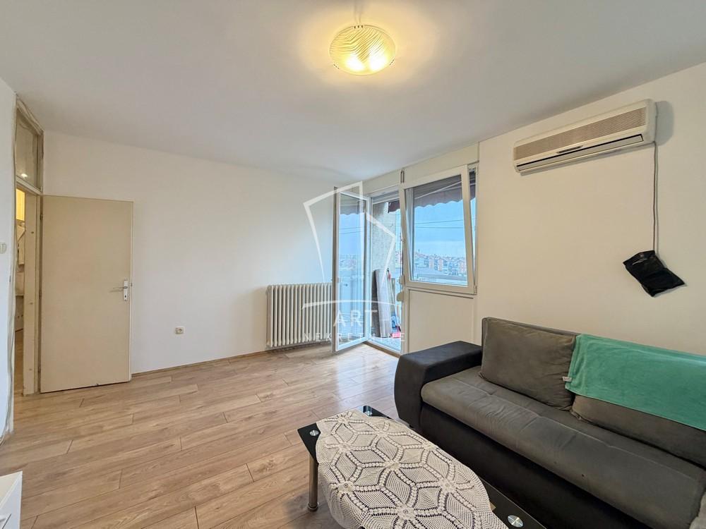 Slika 3 - Bratstva i jedinstva, Trosoban stan na prodaju, 70m2, 158.000€