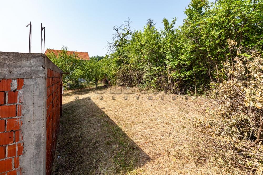 Slika 1 - Gabrovački put,  Kuća na prodaju, 130m2, 40.000€