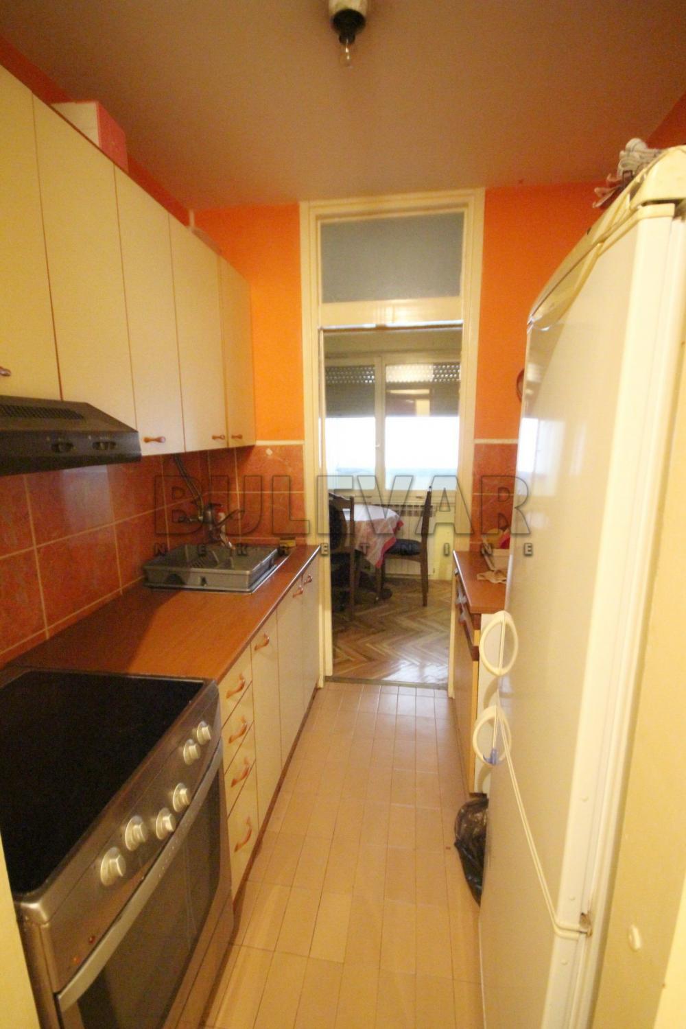 Slika 1 - Hilandarska, Četvorosoban stan na prodaju, 100m2, 185.400€