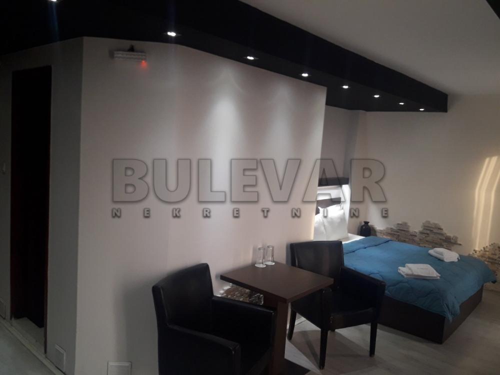 Slika 8 - Knjazevačka, Četvorosoban stan na prodaju, 98m2, 147.000€