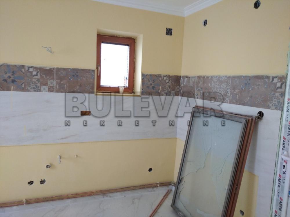 Slika 2 - Knjaževačka, Trosoban stan na prodaju, 127m2, 157.000€